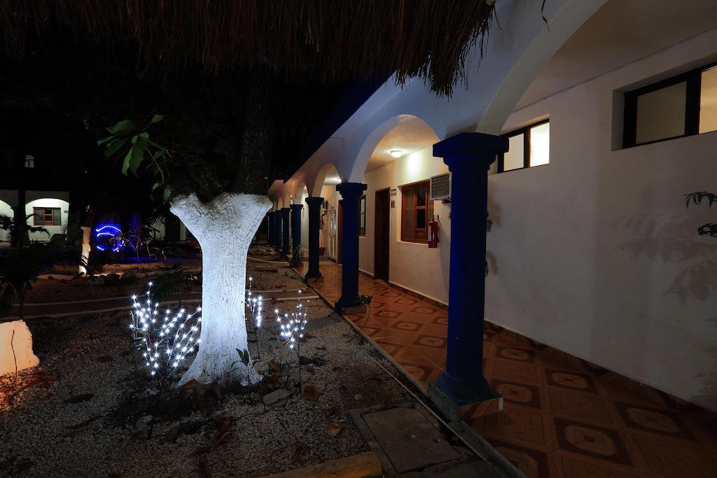 Hotel Azul By Encanto Playa del Carmen Bagian luar foto